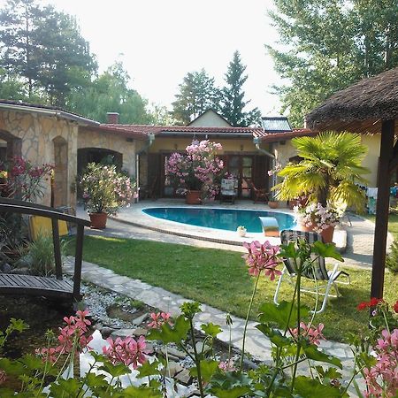 Mediterran Apartmanhaz Szántód Cameră foto