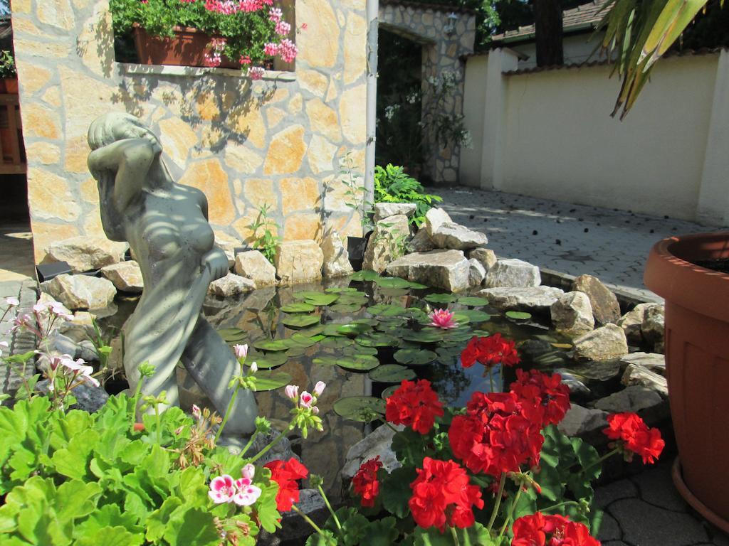 Mediterran Apartmanhaz Szántód Exterior foto