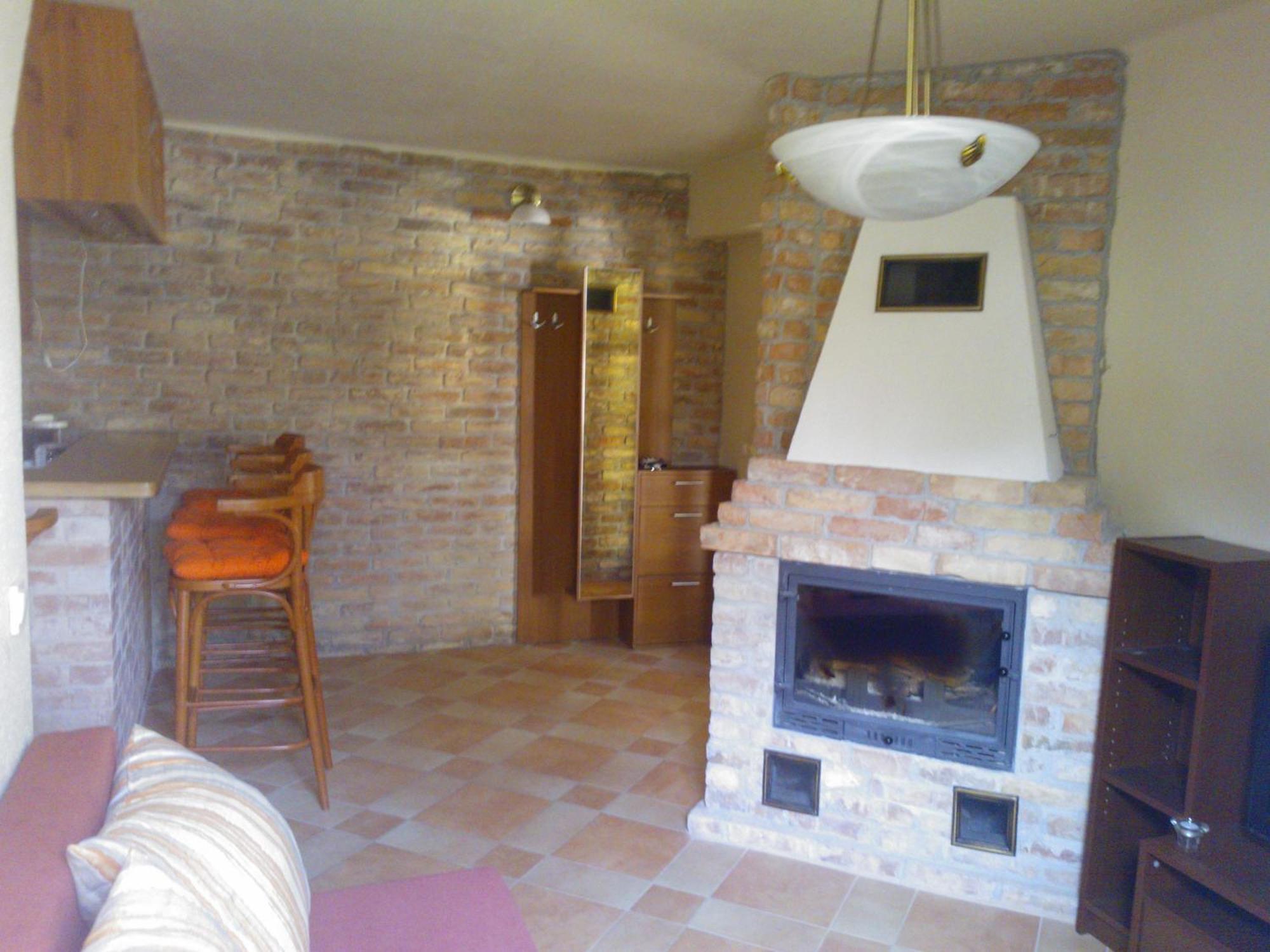 Mediterran Apartmanhaz Szántód Cameră foto
