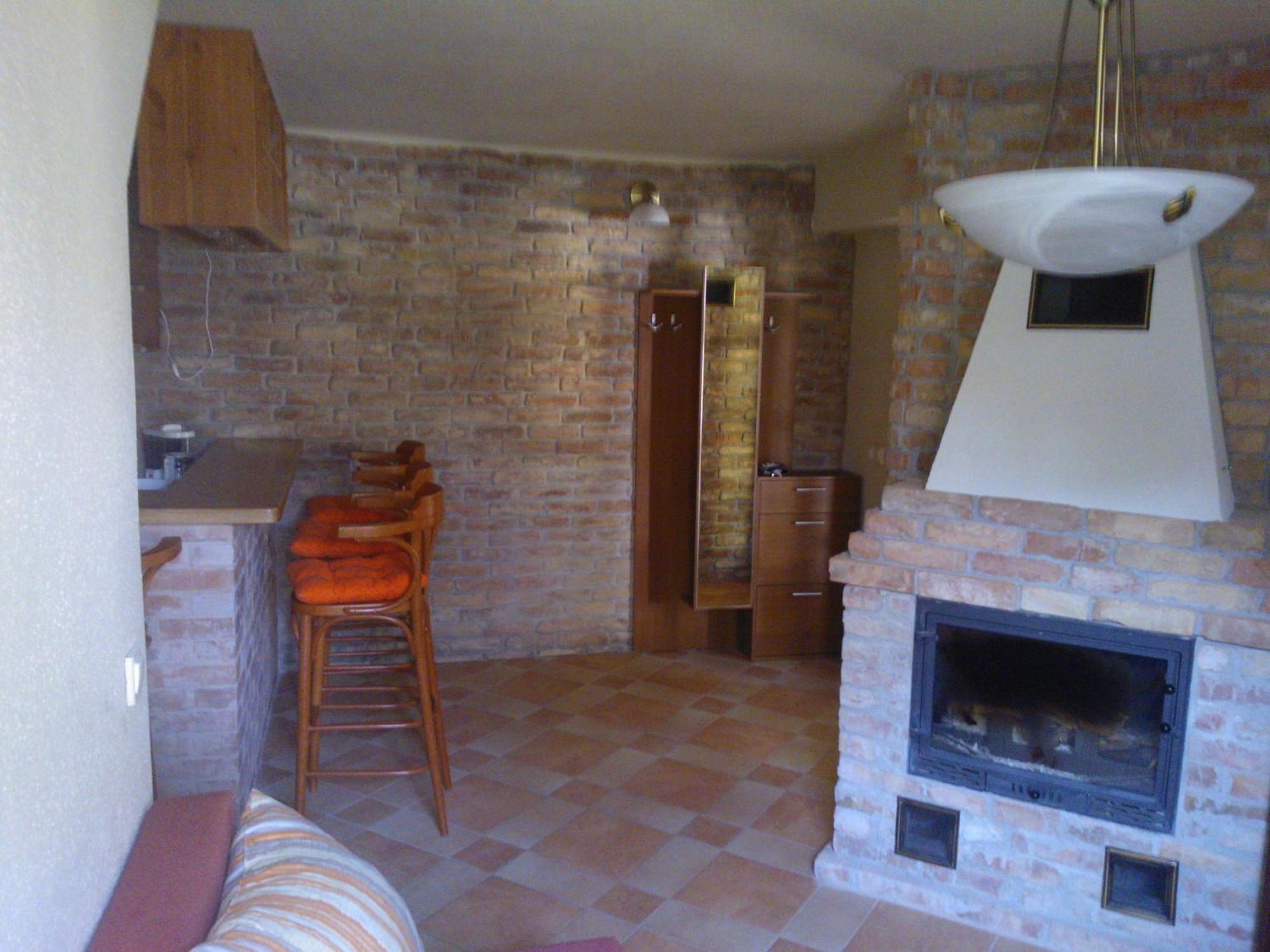 Mediterran Apartmanhaz Szántód Cameră foto
